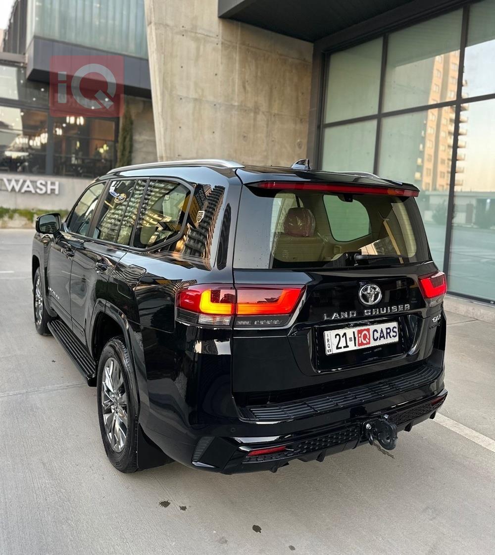 تويوتا لاندكروزر